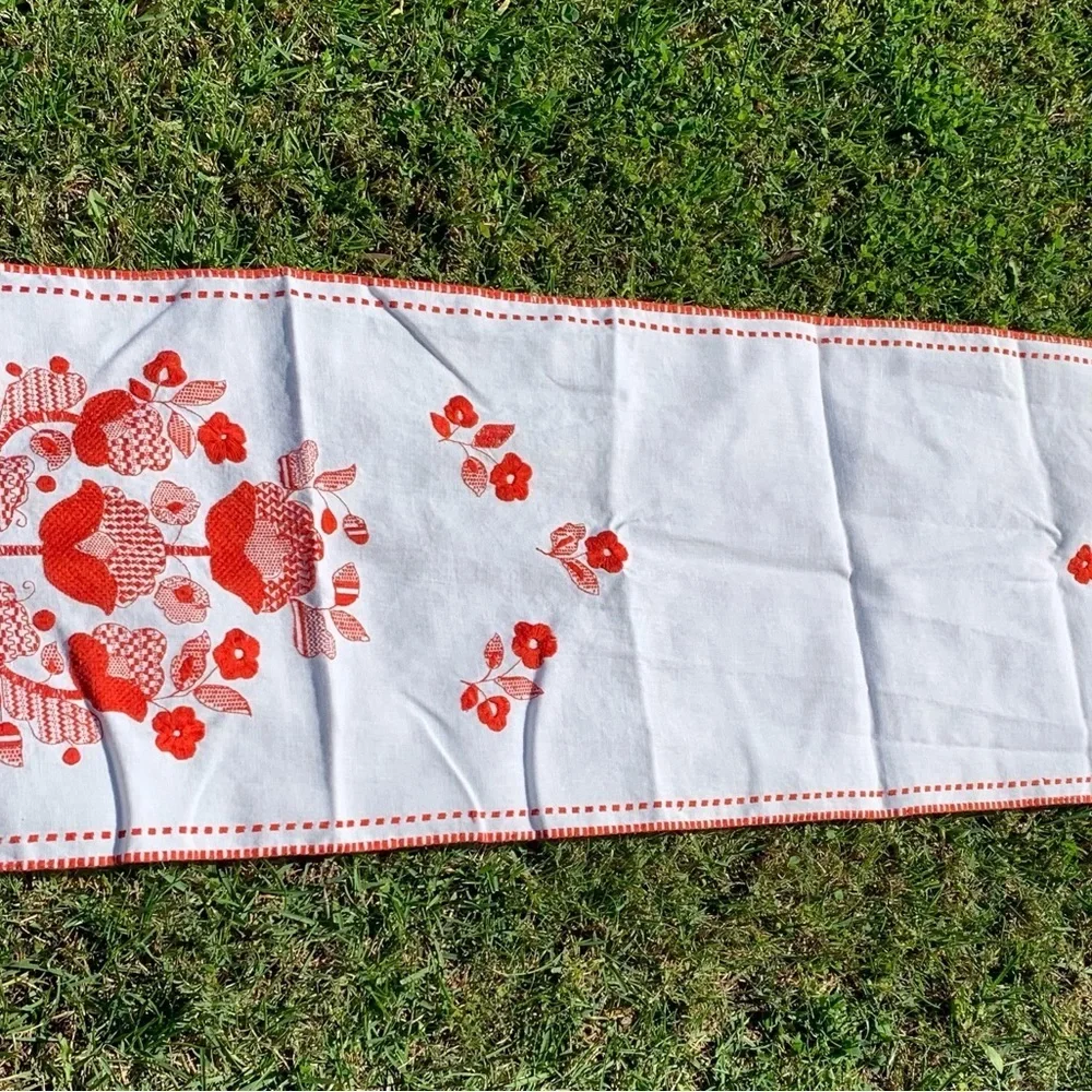 Table Runner